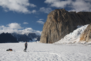 Skiing by the Gargoyle, a huge hunk of rock with only a handful of climbs - lots of potential!