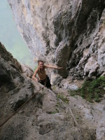 This is a giant 20ft stalactite hanging down - cool!