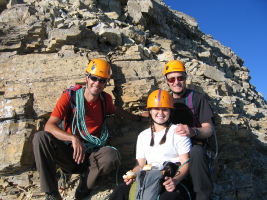 the 3 of us on the enjoyable upper ridge