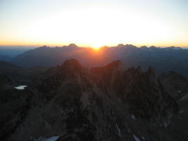 Sunrise above Crescent Spire