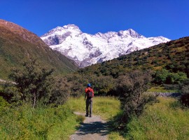 Hiking around Mt Cook