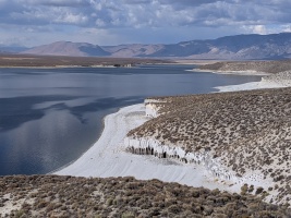 Crowley lake columns