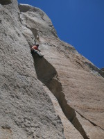 Exiting the chimney into a short offwidth