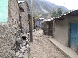 The village of Huayllapa (disconnected a few hours walk from the nearest dirt road!)