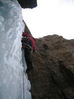 Hedd-wyn cranking on the vertical pillar