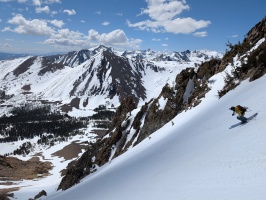 Dunderberg S couloir delivering the goods Dunderberg S couloir delivering the goods